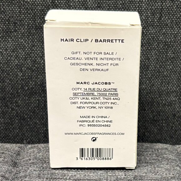 Perfect by Marc Jacobs Purple Branded Hair Clip/Barrette New in Box - Picture 3 of 3